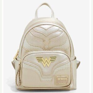 Loungefly Backpack DC‎ Comics Wonder Woman 1984 Metallic Gold Mini Backpack